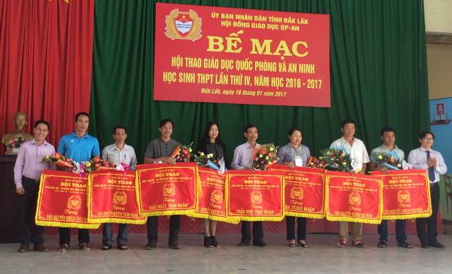 Bế mạc Hội thao Giáo dục Quốc phòng và An ninh học sinh THPT lần thứ IV, năm học 2016-2017