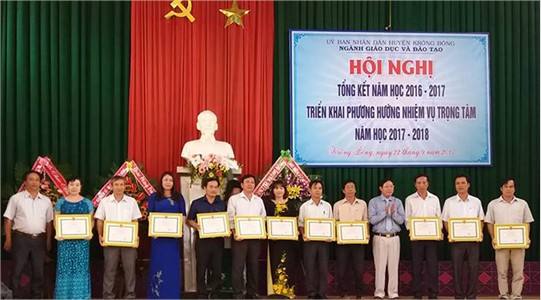 Phòng Giáo dục – Đào tạo Krông Bông tổ chức hội nghị tổng kết năm học 2016-2017