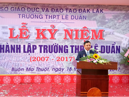 TRƯỜNG THPT LÊ DUẨN KỶ NIỆM 10 NĂM NGÀY THÀNH LẬP