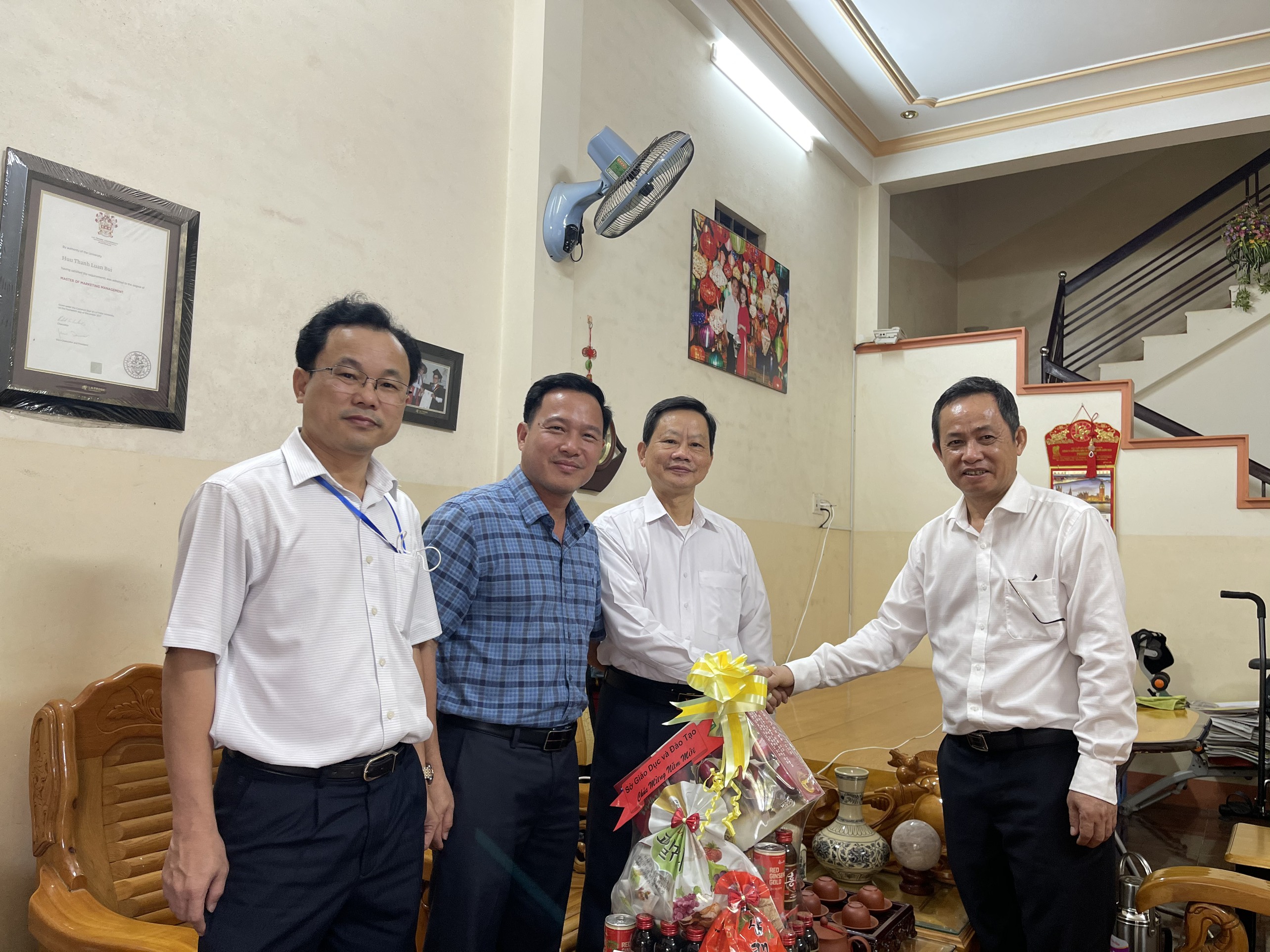 Chúc tết nguyên lãnh đạo Sở GD&ĐT, Công đoàn ngành Giáo dục tỉnh qua các thời kỳ