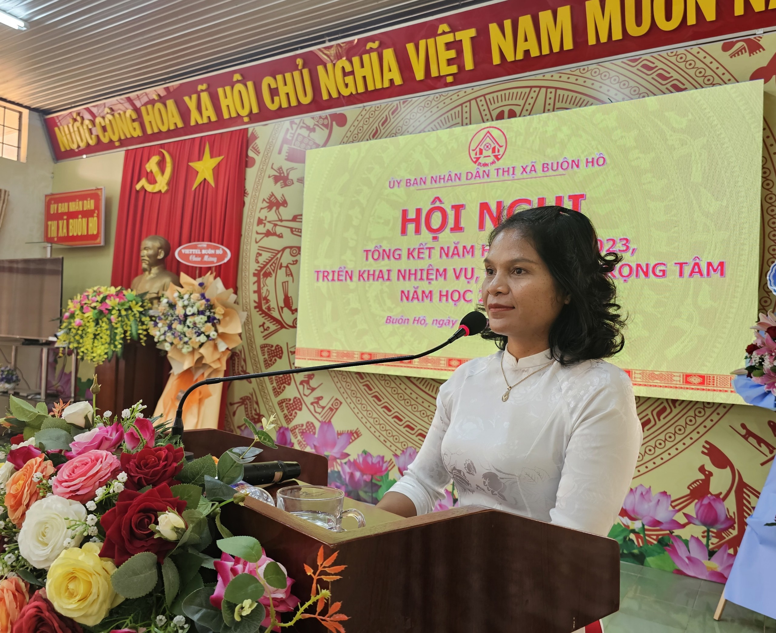 Thị xã Buôn Hồ: Tổng kết năm học 2022-2023, triển khai nhiệm vụ năm học 2023-2024