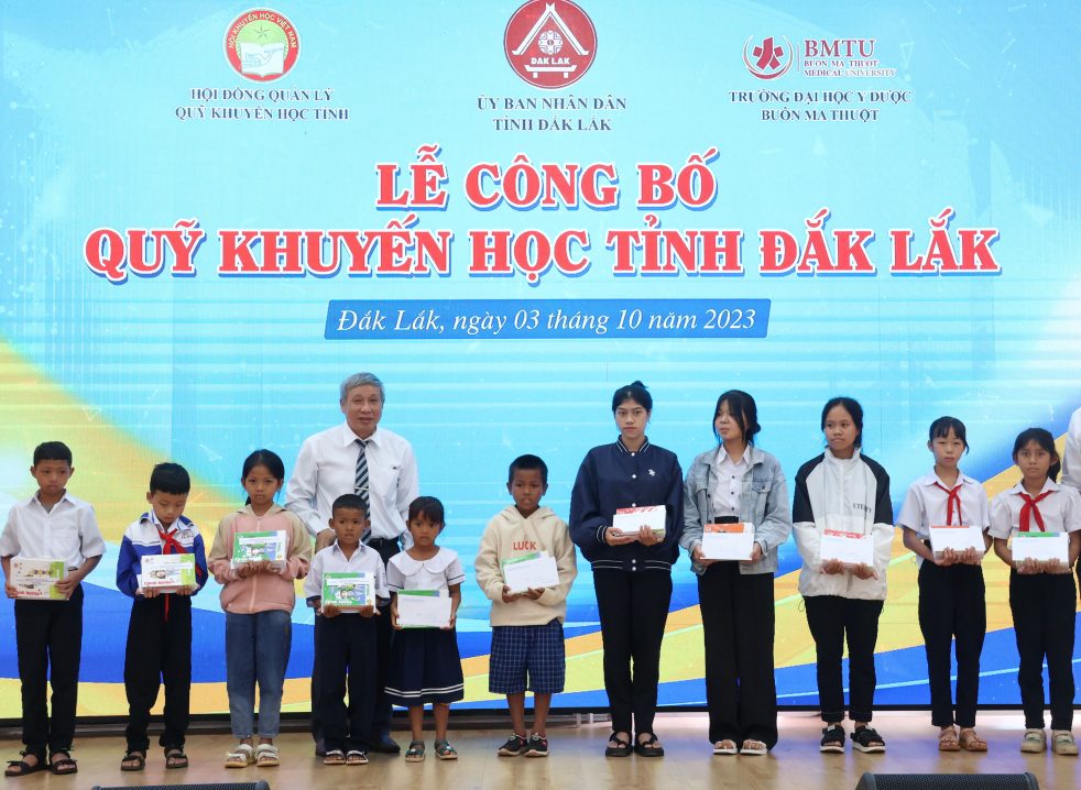 Công bố Quỹ Khuyến học tỉnh Đắk Lắk
