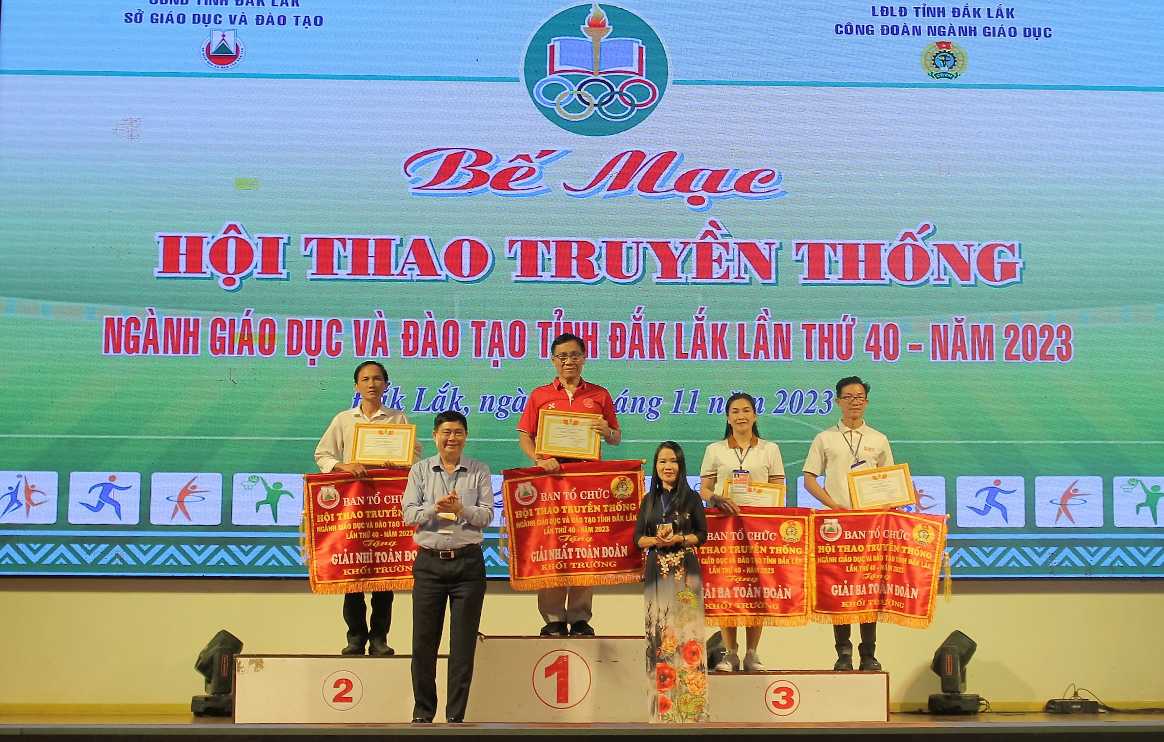 Hội thao truyền thống ngành Giáo dục và Đào tạo tỉnh Đắk Lắk lần thứ 40 năm 2023 đã thành công tốt đẹp