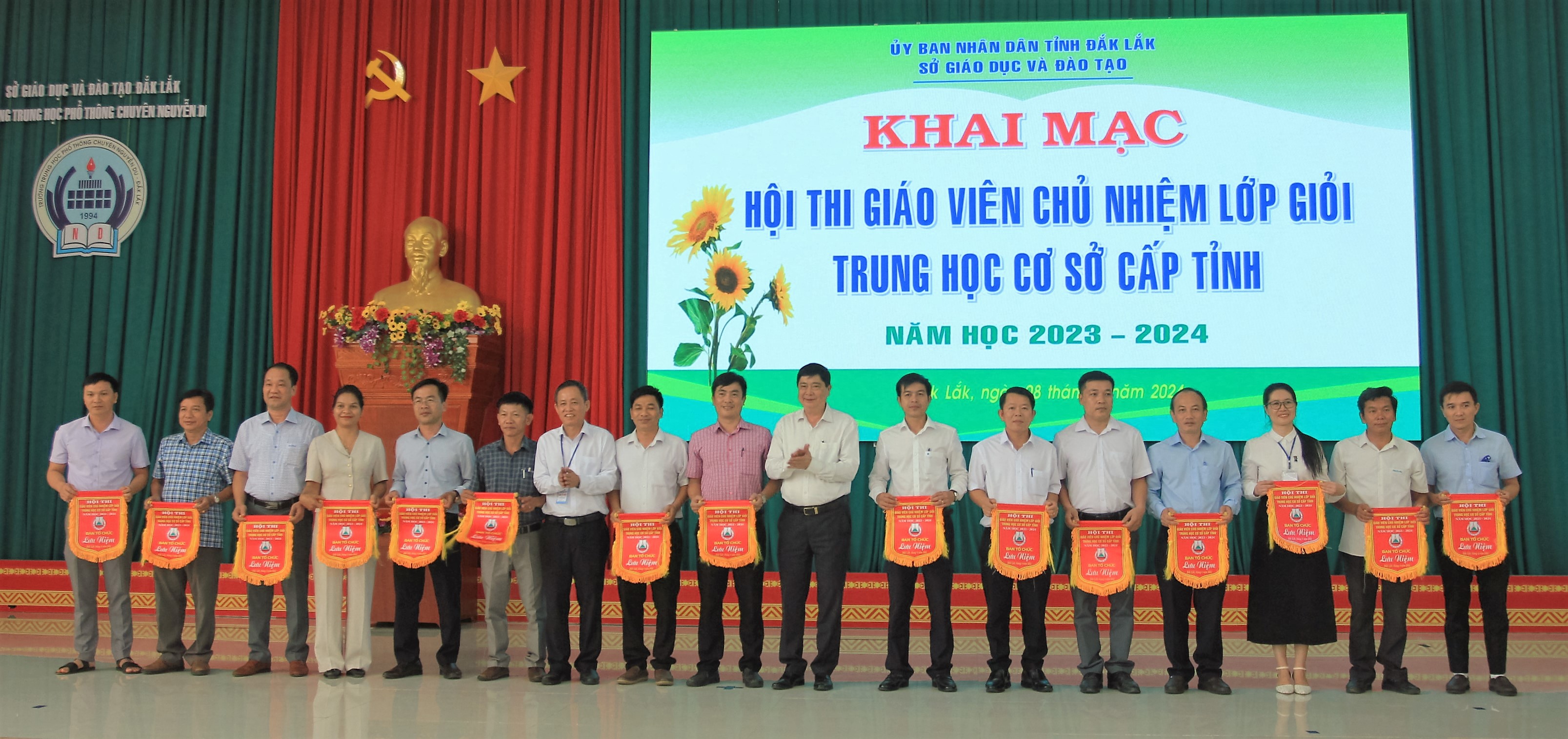 Khai mạc Hội thi giáo viên chủ nhiệm lớp giỏi trung học cơ sở cấp tỉnh năm học 2023 – 2024