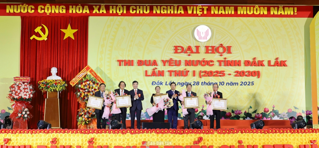 Đại hội Thi đua yêu nước tỉnh Đắk Lắk lần thứ I (2025-2030) Đại hội Thi đua yêu nước tỉnh Đắk Lắk lần thứ I (2025-2030)